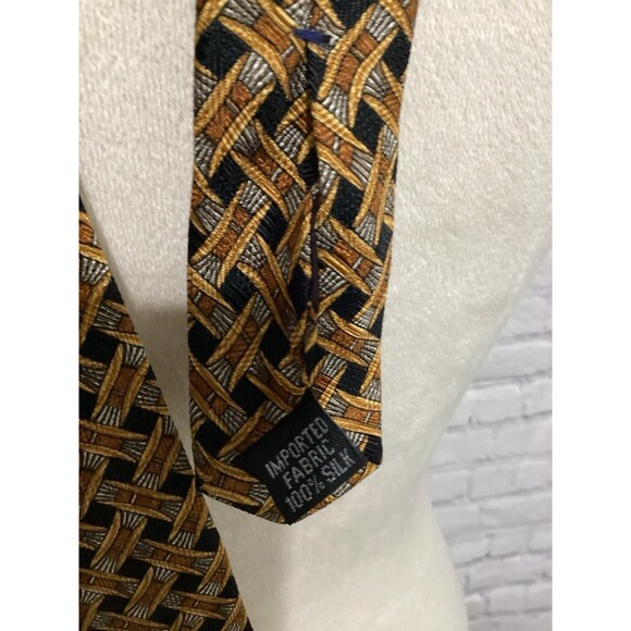 Geoffrey Beene Tie Men's Color Orange Black and Gold Pattern 100% Silk Tie - Picture 8 of 9